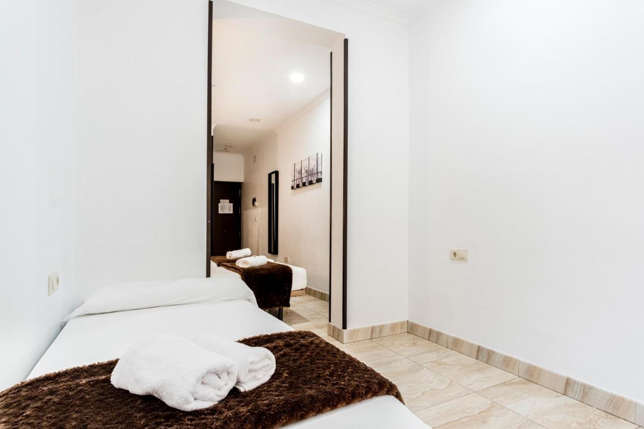 Hostal Rincon De Sol - Centro Madrid - Self Checkin Dış mekan fotoğraf